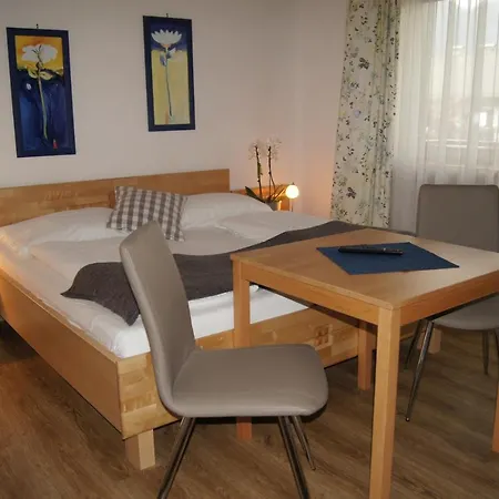 Konukevi Schipflinger 3*